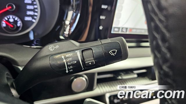 Kia K5 Hybrid (III) Prestige 2022 — фото 20