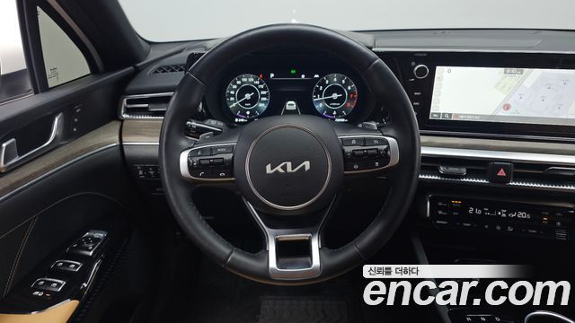 Kia K5 (III) 2.0 Signature 2022 — фото 13