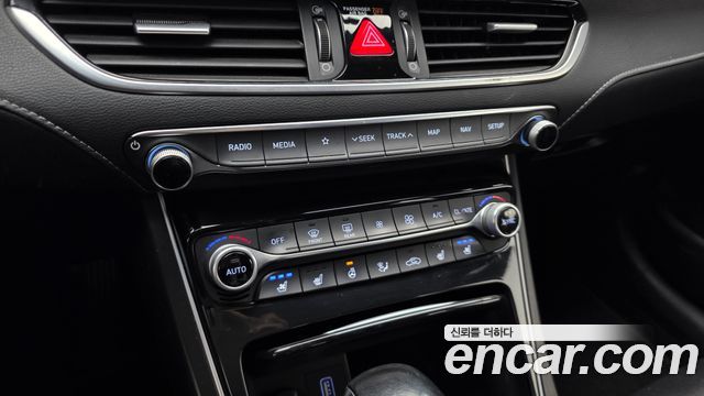 Hyundai Grandeur (IG) 3.0 Exclusive 2018 — фото 17