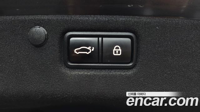 Hyundai Grandeur (IG) 3.0 Exclusive 2018 — фото 31