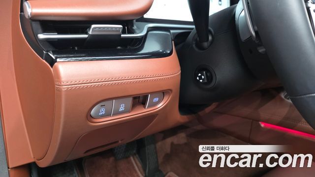 Genesis G90 (RS4) Gasoline 3.5 Turbo AWD 2025 — фото 34