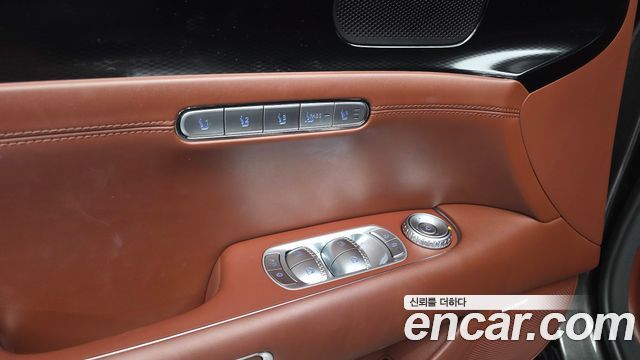 Genesis G90 (RS4) Gasoline 3.5 Turbo AWD 2025 — фото 35