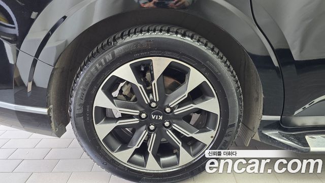 Kia Carnival (IV) Gasoline 7-Seater Hi-Limousine Signature 2021 — фото 5