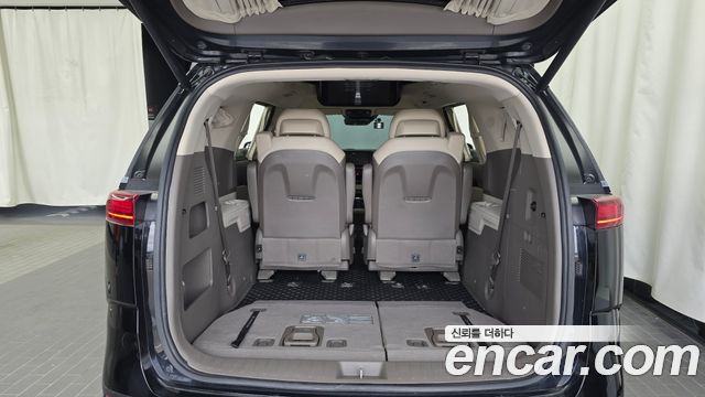 Kia Carnival (IV) Gasoline 7-Seater Hi-Limousine Signature 2021 — фото 20