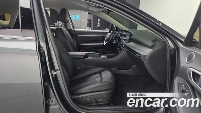 Hyundai Sonata The Edge (DN8) 1.6 Turbo Exclusive 2025 — фото 11