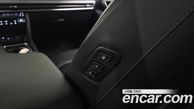 Hyundai Sonata The Edge (DN8) 1.6 Turbo Exclusive 2025 — фото 19