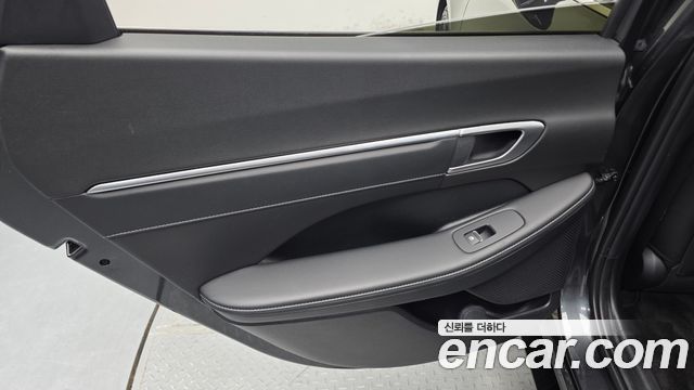Hyundai Sonata The Edge (DN8) 1.6 Turbo Exclusive 2025 — фото 25