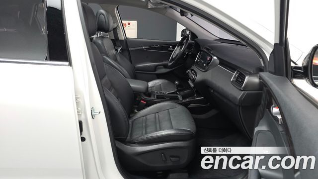 Kia Sorento Diesel 2.2 4WD Noblesse Special 2017 — фото 12