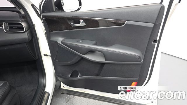Kia Sorento Diesel 2.2 4WD Noblesse Special 2017 — фото 24