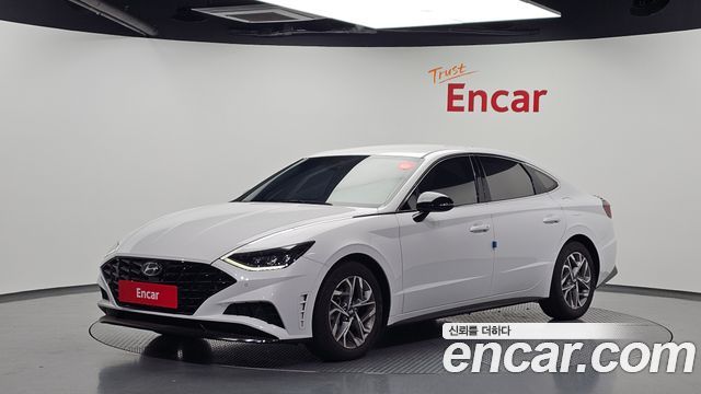Hyundai Sonata (DN8) 2.0 Premium Plus