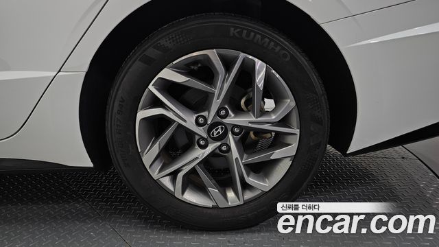 Hyundai Sonata (DN8) 2.0 Premium Plus 2023 — фото 21