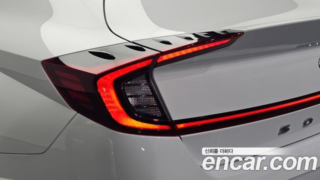 Hyundai Sonata (DN8) 2.0 Premium Plus 2023 — фото 23