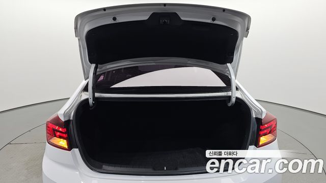 Hyundai Avante (AD) 1.6 Smart 2019 — фото 30