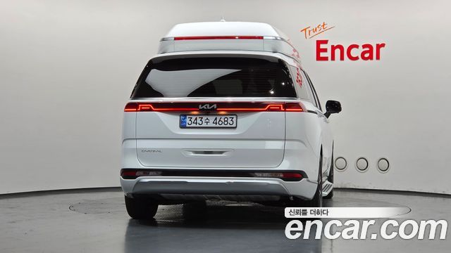 Kia Carnival (IV) Gasoline 7-Seater Hi-Limousine Signature 2023 — фото 4