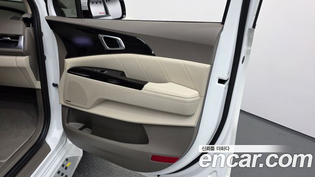 Kia Carnival (IV) Gasoline 7-Seater Hi-Limousine Signature 2023 — фото 25