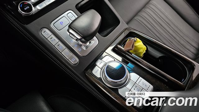 Genesis G90 3.8 AWD Luxury 2019 — фото 9