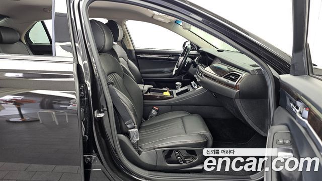 Genesis G90 3.8 AWD Luxury 2019 — фото 11