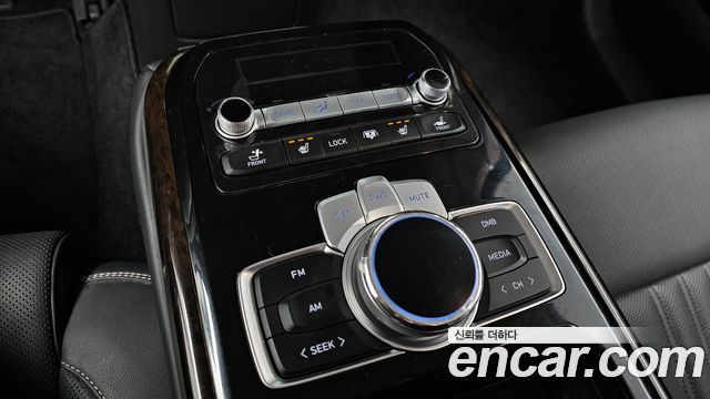 Genesis G90 3.8 AWD Luxury 2019 — фото 19