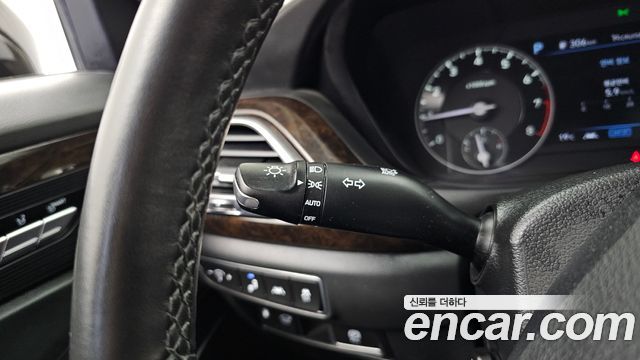 Genesis G90 3.8 AWD Luxury 2019 — фото 35