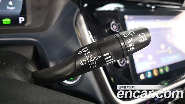 Chevrolet Bolt EUV Premier 2022 — фото 29