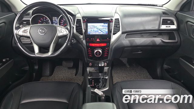 KG Mobility (SsangYong) Tivoli VX 2WD 2015 — фото 7