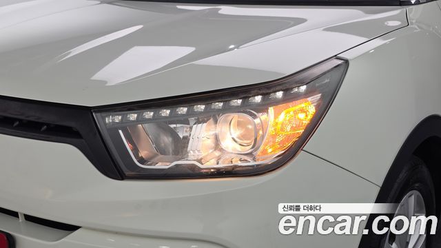 KG Mobility (SsangYong) Tivoli VX 2WD 2015 — фото 22