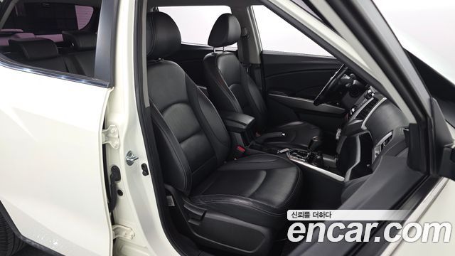 KG Mobility (SsangYong) Tivoli VX 2WD 2015 — фото 26