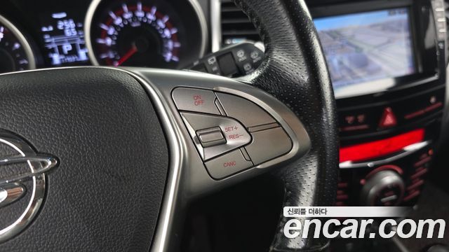 KG Mobility (SsangYong) Tivoli VX 2WD 2015 — фото 27