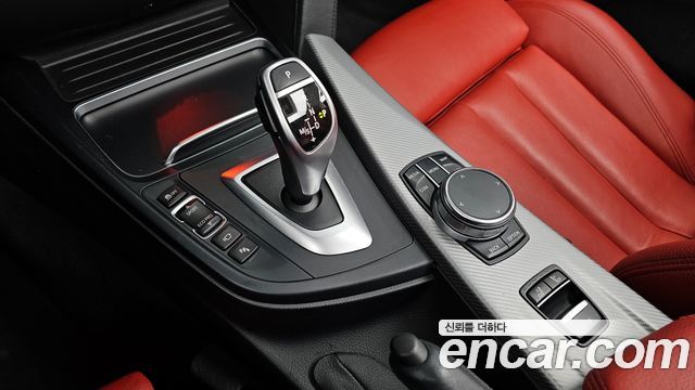 BMW 4 Series (F32) 430i M Sport Convertible 2020 — фото 9