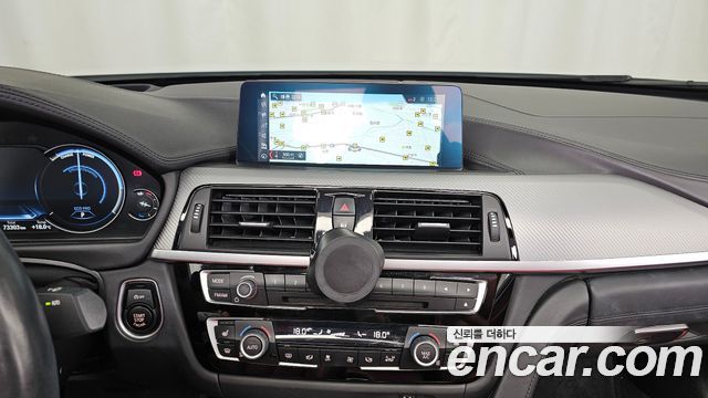 BMW 4 Series (F32) 430i M Sport Convertible 2020 — фото 14