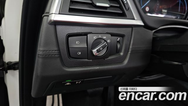 BMW 4 Series (F32) 430i M Sport Convertible 2020 — фото 19