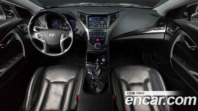 Hyundai Grandeur (HG) HG220 Diesel Premium 2016 — фото 7