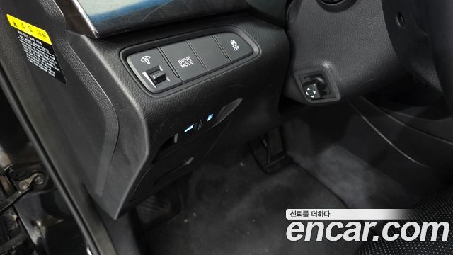 Hyundai Grandeur (HG) HG220 Diesel Premium 2016 — фото 19