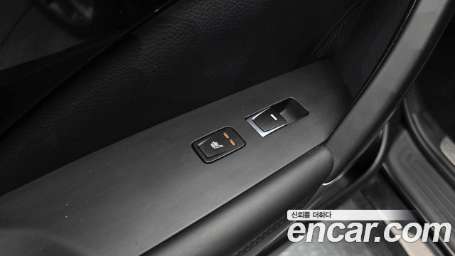 Hyundai Grandeur (HG) HG220 Diesel Premium 2016 — фото 20