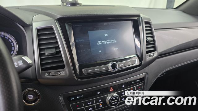 KG Mobility (SsangYong) Rexton Sports Diesel 2.2 4WD Prestige 2021 — фото 12