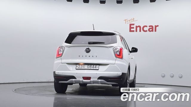 KG Mobility (SsangYong) Tivoli LX 2WD DLX 2016 — фото 4
