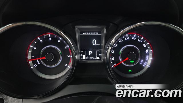 KG Mobility (SsangYong) Tivoli LX 2WD DLX 2016 — фото 8