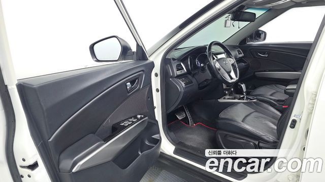 KG Mobility (SsangYong) Tivoli LX 2WD DLX 2016 — фото 10