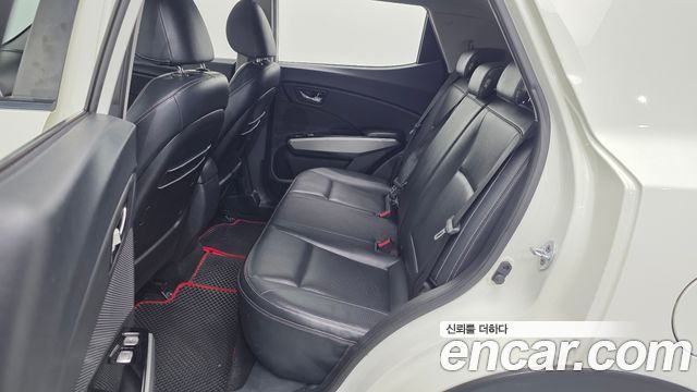 KG Mobility (SsangYong) Tivoli LX 2WD DLX 2016 — фото 11