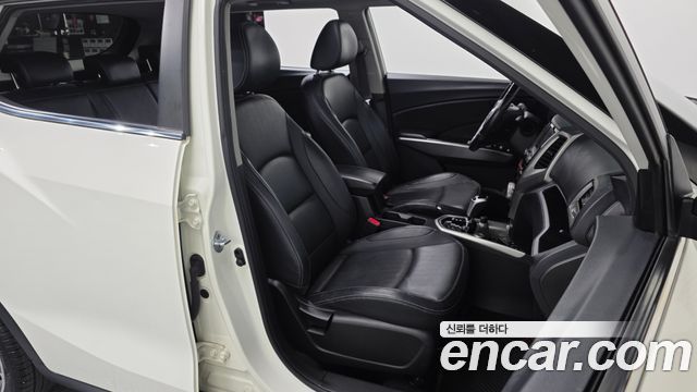 KG Mobility (SsangYong) Tivoli LX 2WD DLX 2016 — фото 26