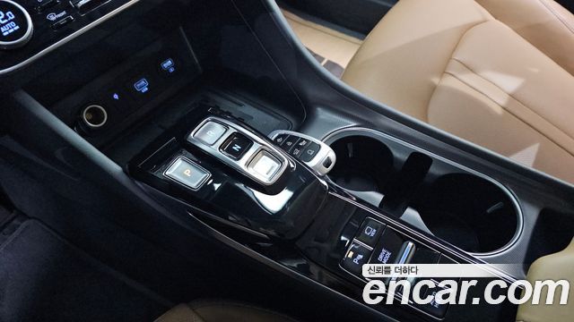 Hyundai Sonata (DN8) 2.0 LPG(Disabled Person) Inspiration 2020 — фото 9