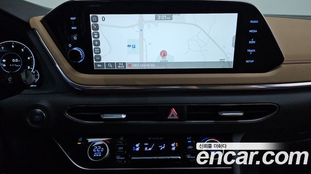 Hyundai Sonata (DN8) 2.0 LPG(Disabled Person) Inspiration 2020 — фото 15