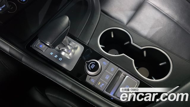 Genesis G70 Gasoline 2.0T 4WD 2023 — фото 9