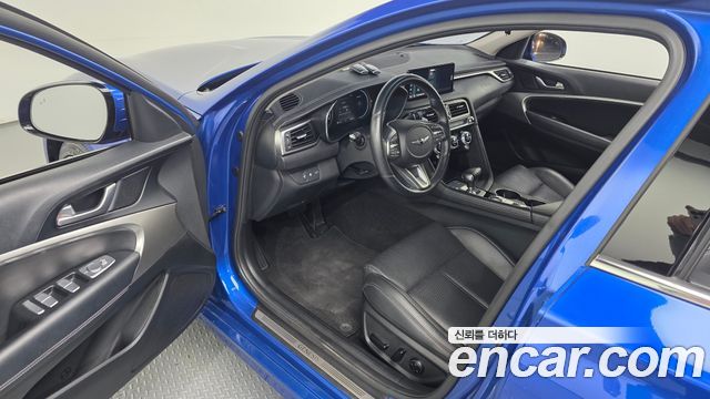 Genesis G70 Gasoline 2.0T 4WD 2023 — фото 10