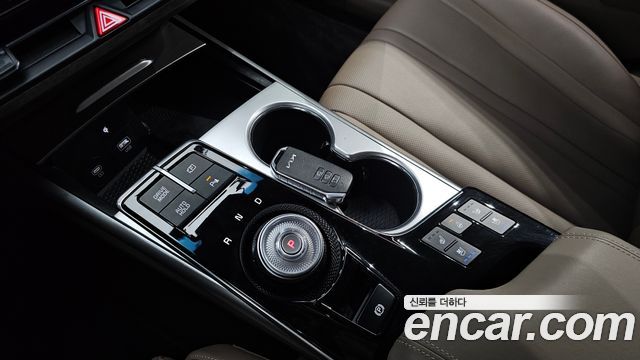 Kia K8 2.5 Gasoline 2WD Noblesse 2024 — фото 9