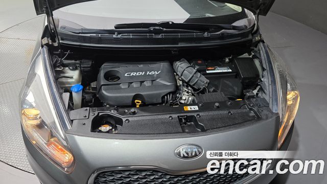 Kia Carens 1.7 VGT Luxury 2014 — фото 6