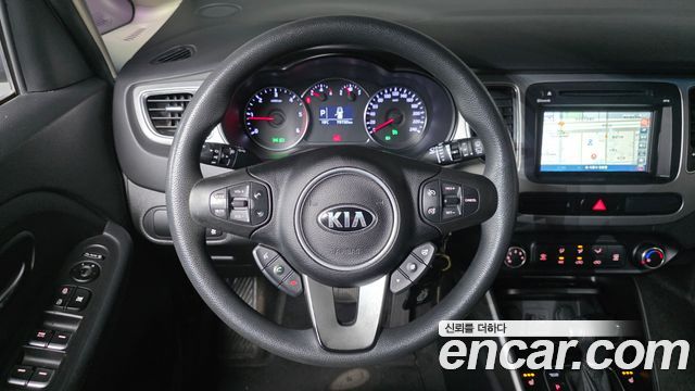 Kia Carens 1.7 VGT Luxury 2014 — фото 13