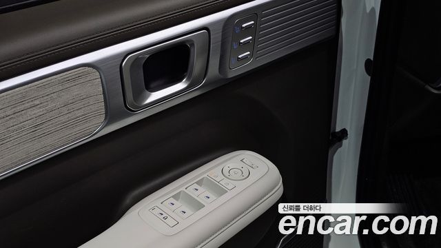 Hyundai Santa Fe (MX5) HEV 1.6 4WD Calligraphy 2024 — фото 16