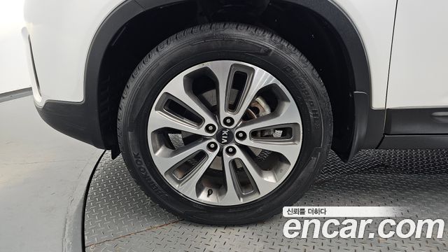 Kia Sorento R Diesel 2.0 2WD TLX Special 2014 — фото 5