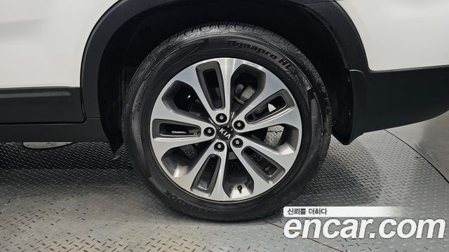 Kia Sorento R Diesel 2.0 2WD TLX Special 2014 — фото 21